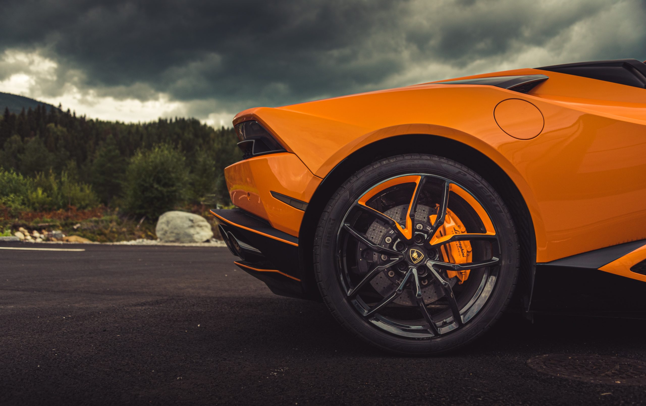 Read on this guide to learn everything you need to know about changing car rims
